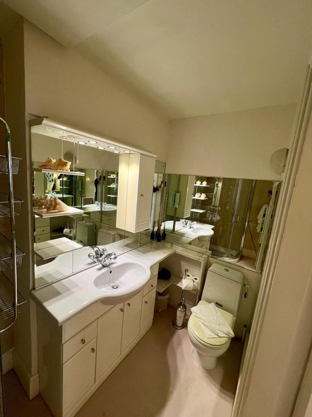 Burlington Townhouse Appartement Dublin Buitenkant foto